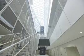 AIMR main building wins Tohoku New Office Award